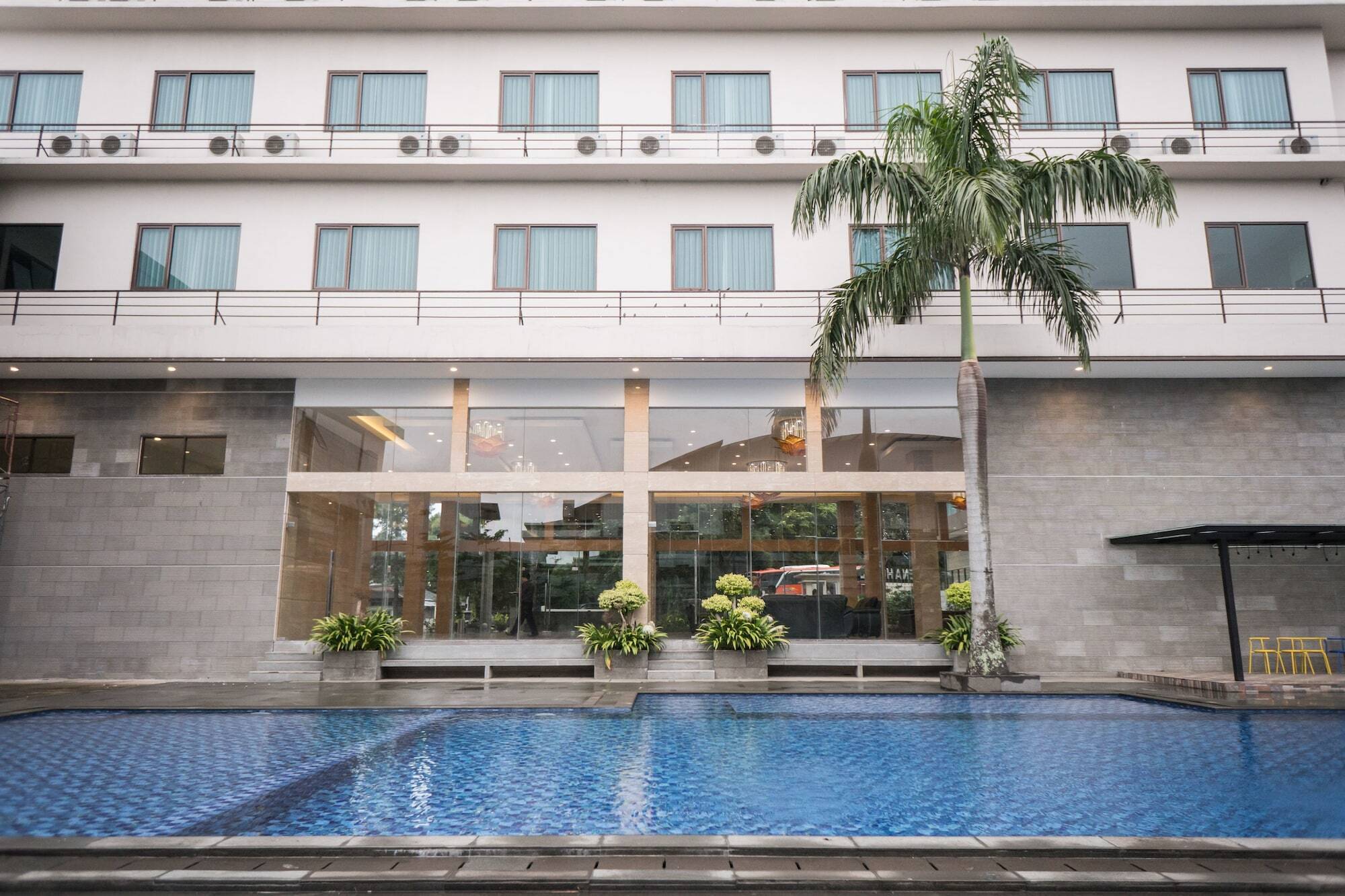 Novena Hotel Bandung Lembang Zewnętrze zdjęcie
