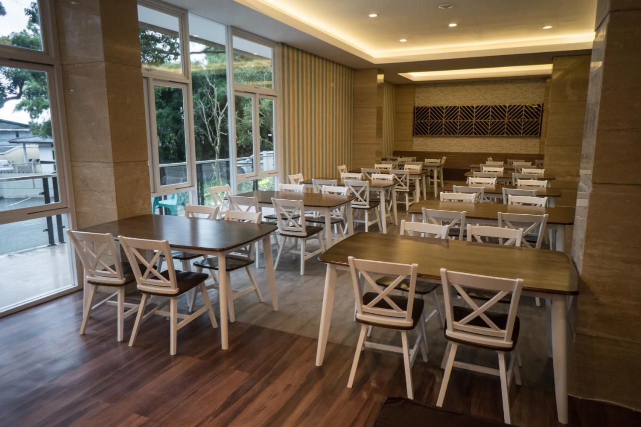 Novena Hotel Bandung Lembang Zewnętrze zdjęcie