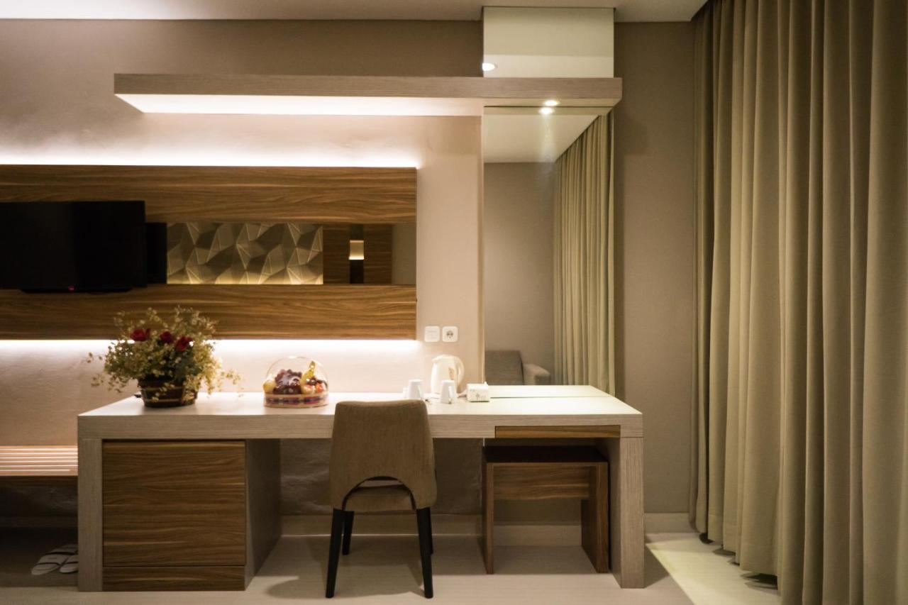 Novena Hotel Bandung Lembang Zewnętrze zdjęcie